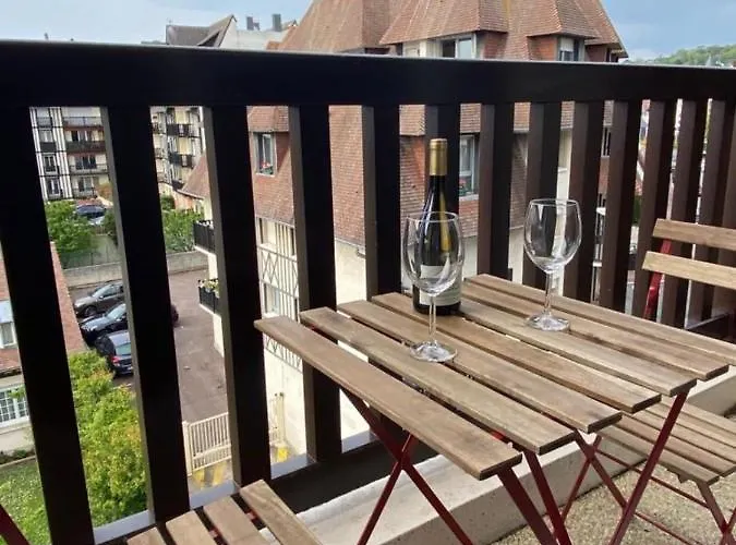 Appartamento 41 M With Balcony Near The Deauville