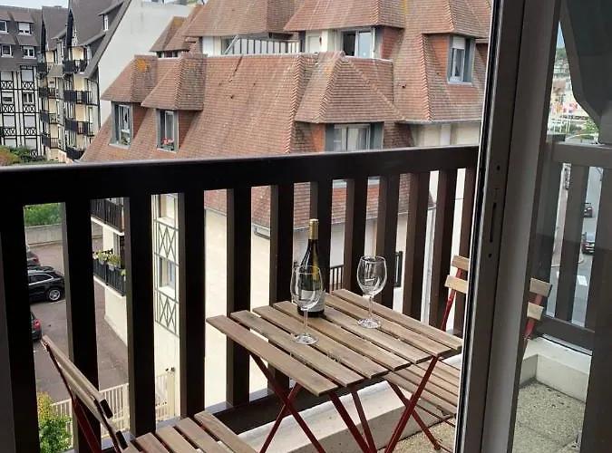 41 M With Balcony Near The Deauville
