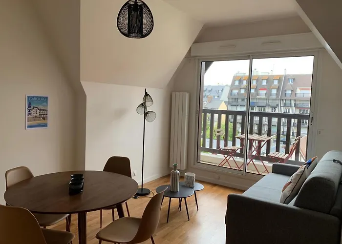 41 M With Balcony Near The Appartamento *